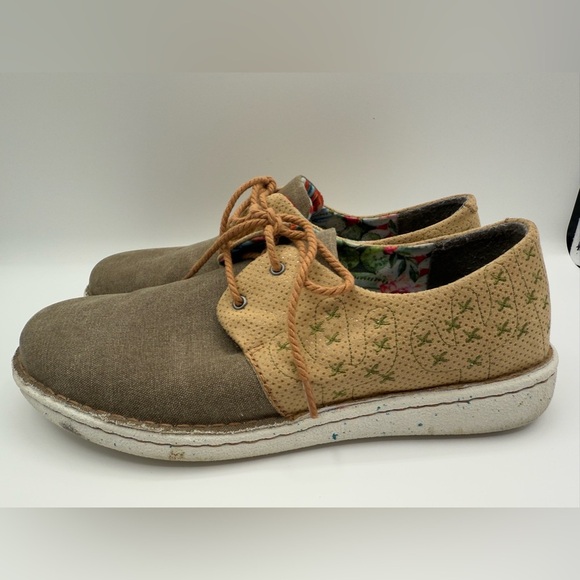 Justin boots women’s cactie shoes size 10 fits like 9.5 preowned - Picture 3 of 6